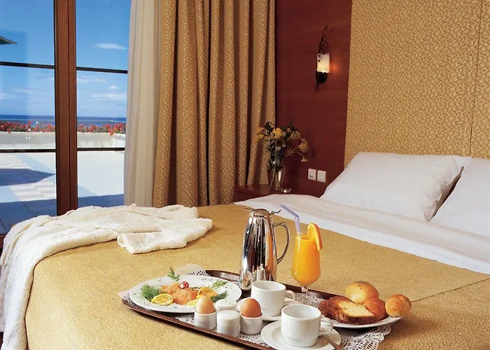 Курортный комплекс Holidays &