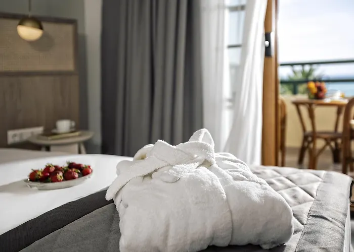 Курортный комплекс Holidays &