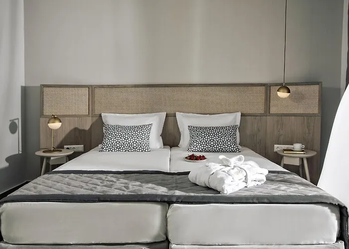 Holidays & Курортный комплекс Посиди