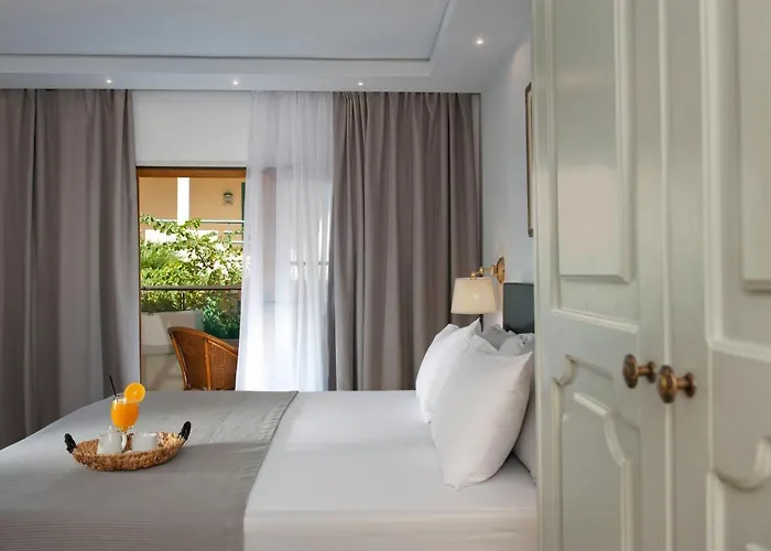 Holidays & Курортный комплекс