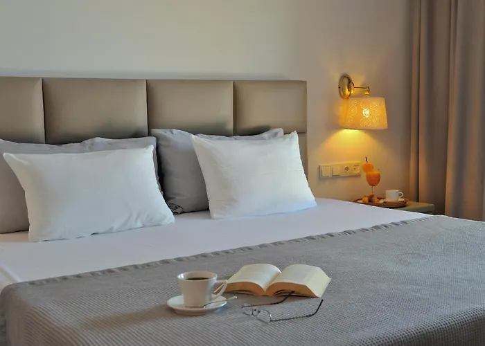 Holidays & Посиди