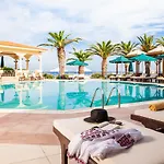 Holidays & 4*
