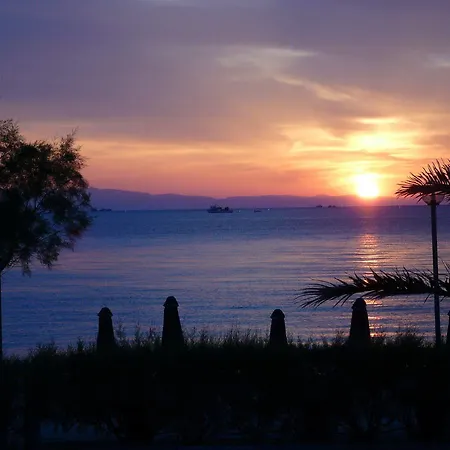 Holidays & 4* Posidi