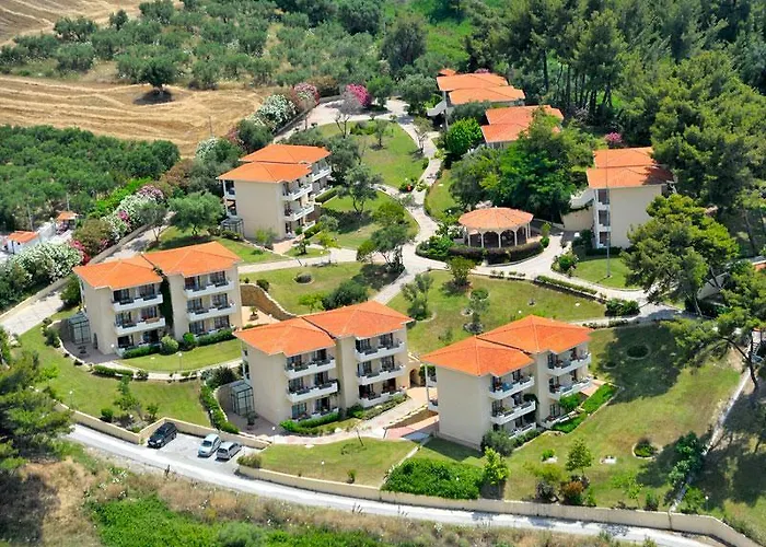 אתר נופש Holidays &