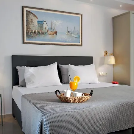 Holidays & Θέρετρο 4*